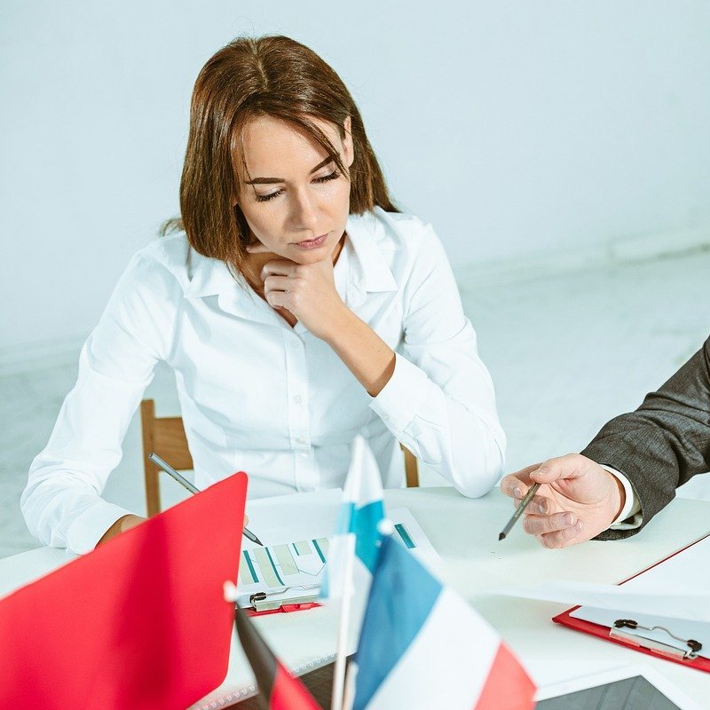 lawyer client consultation